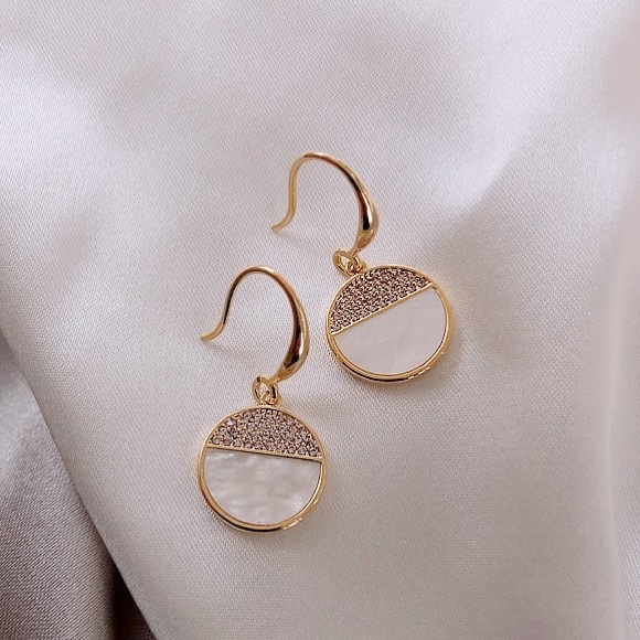 🔸2 for $15🔸Earrings - Picture 1 of 4